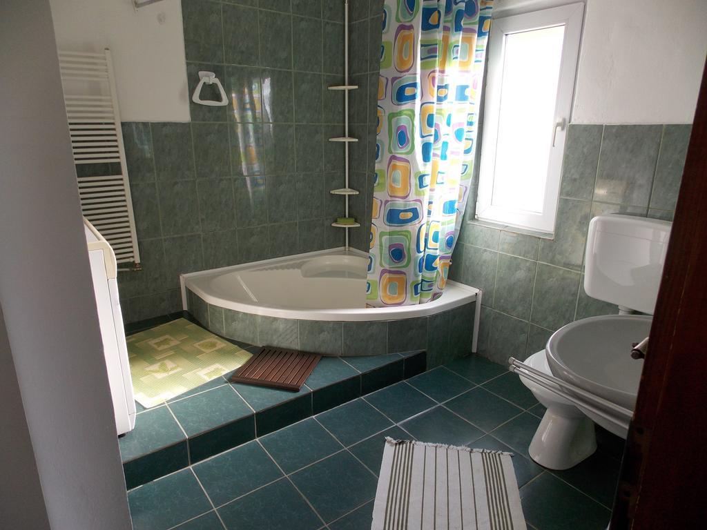 Casa Fortyogo Tîrgu Secuiesc Esterno foto